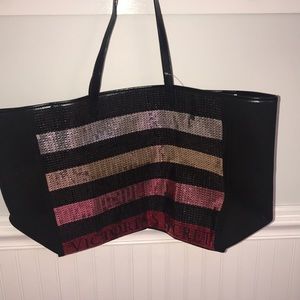 Victoria Secret tote